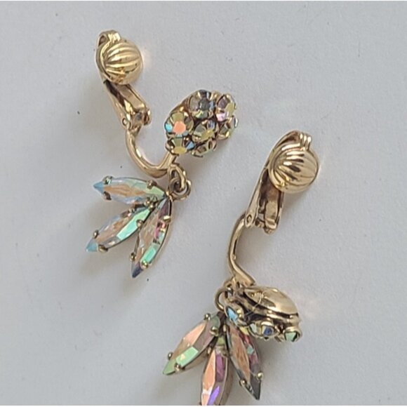 Vintage SHERMAN Aurora Borealis Crystal Gold Flower Drop Dangle Clip-On Earrings - Picture 7 of 13